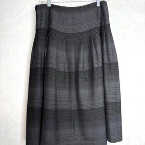 Jones New York Signature Midi Black and Gray Striped Skirt with Pleats